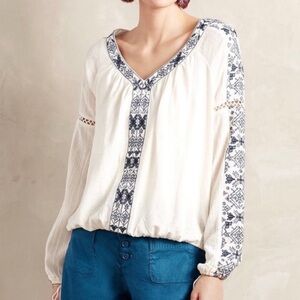 Anthropologie Akemi + Kin Boho Merewen Embroidered Blouse Cream